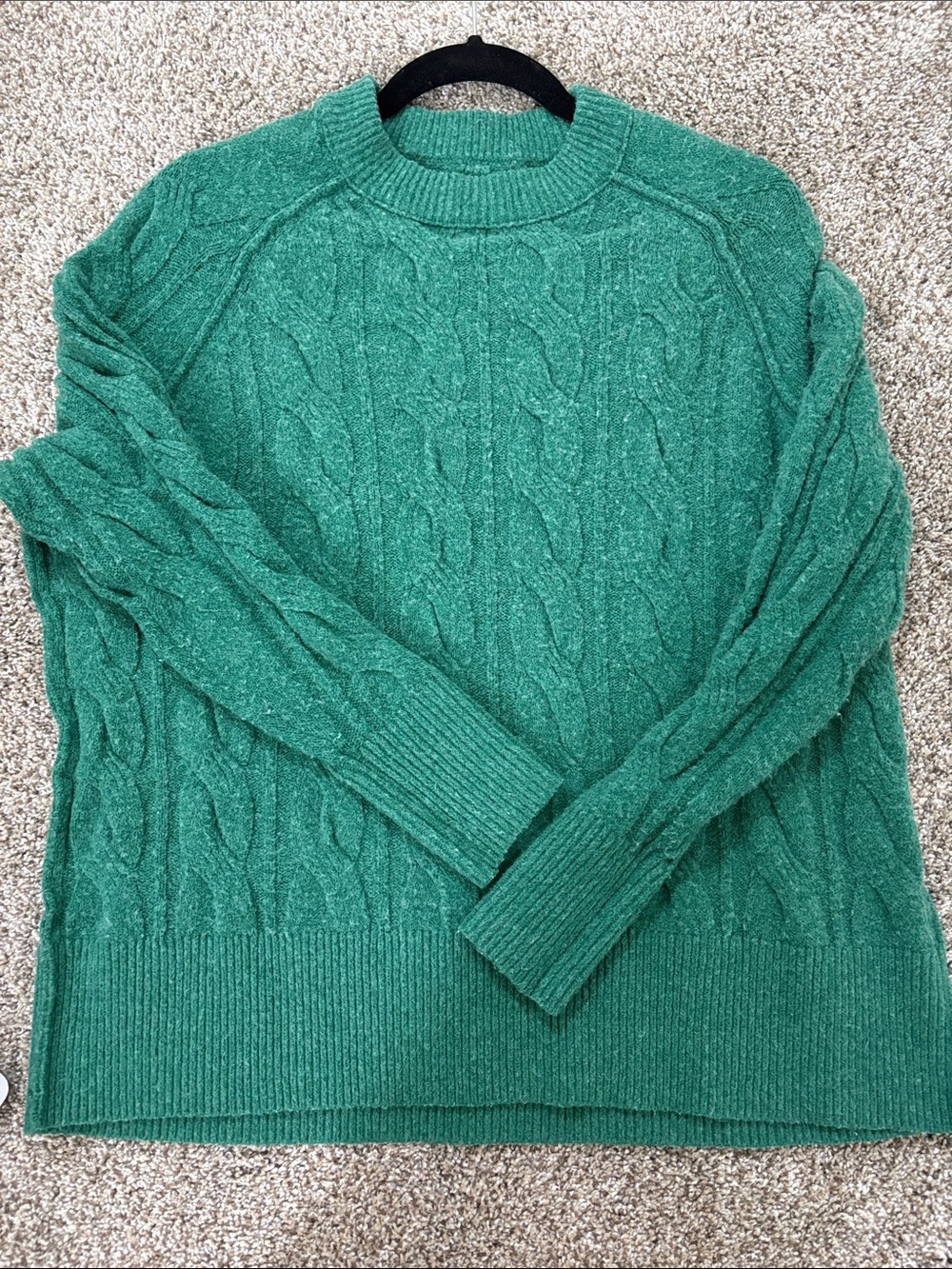 aerie Green Cable Knit Crewneck Sweater